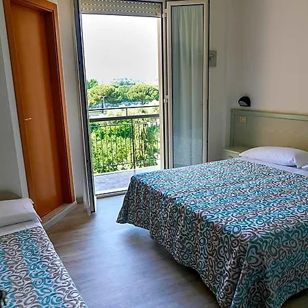 Otel Leonardo 2*